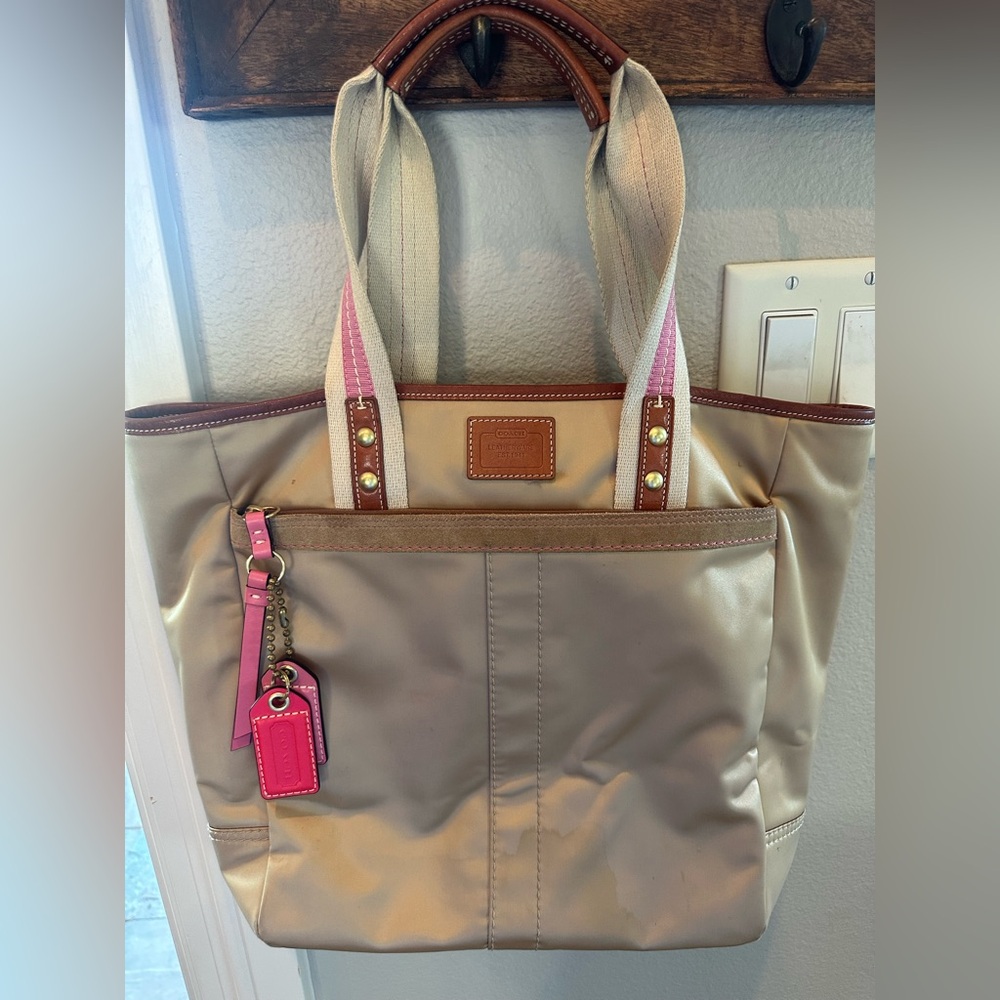 Coach Tan and Pink Tote Bag - Picture 14 of 15
